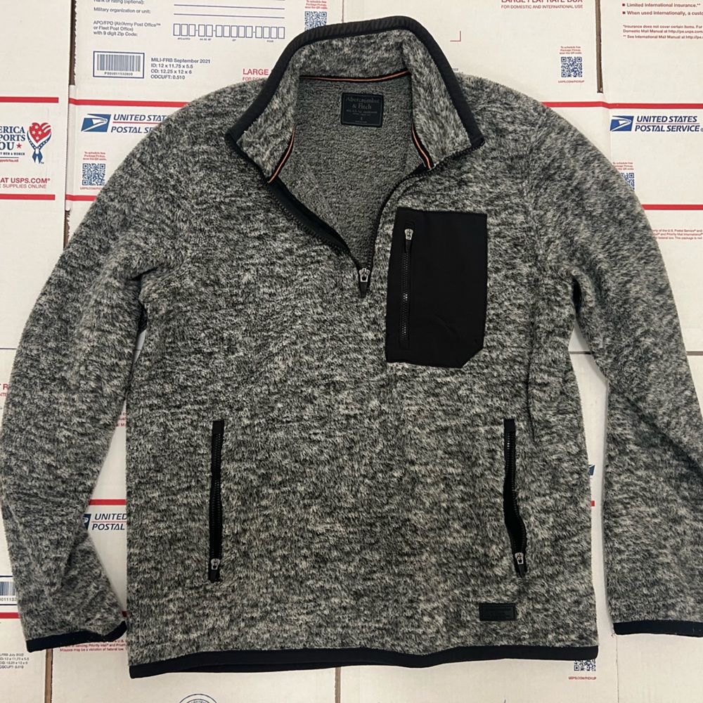 Abercrombie and Fitch A&F Quarter-Zip Sweater Shirt Long Sleeve Gray Size Small